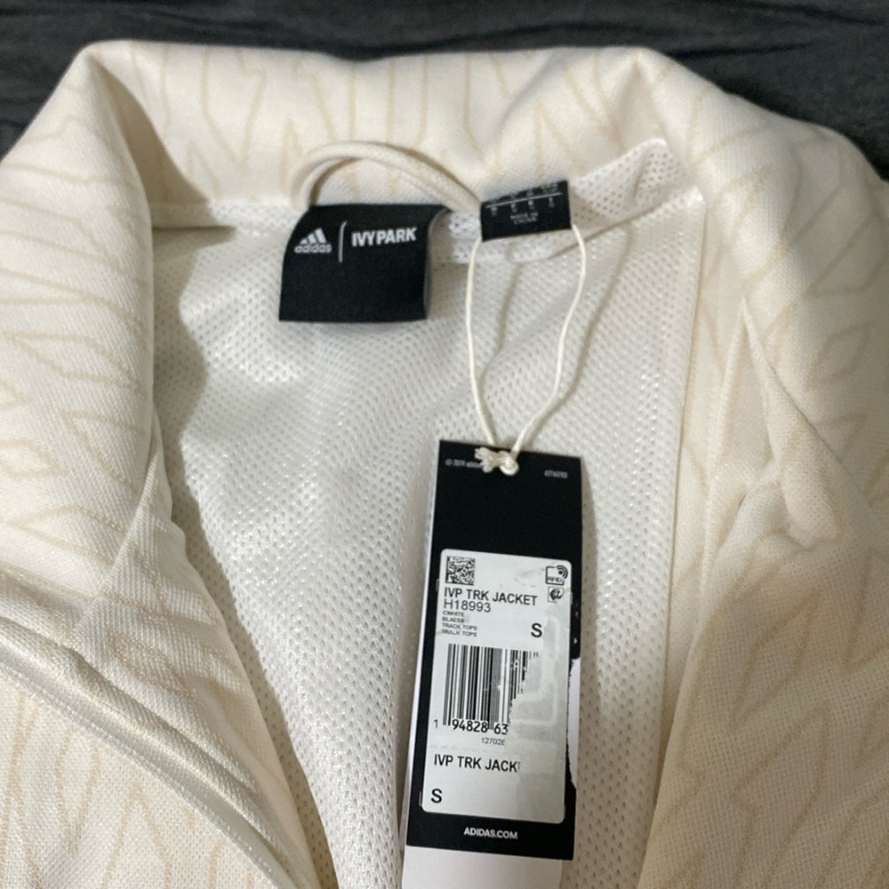 Adidas ivy park (Beyoncé) white track top never been worn,tag still attached